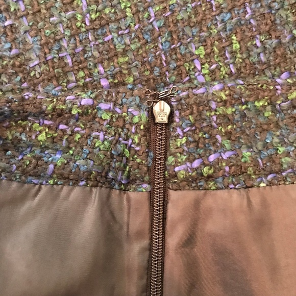 EUC LOFT Bouclé Mini Skirt Sz 6P - Picture 4 of 6